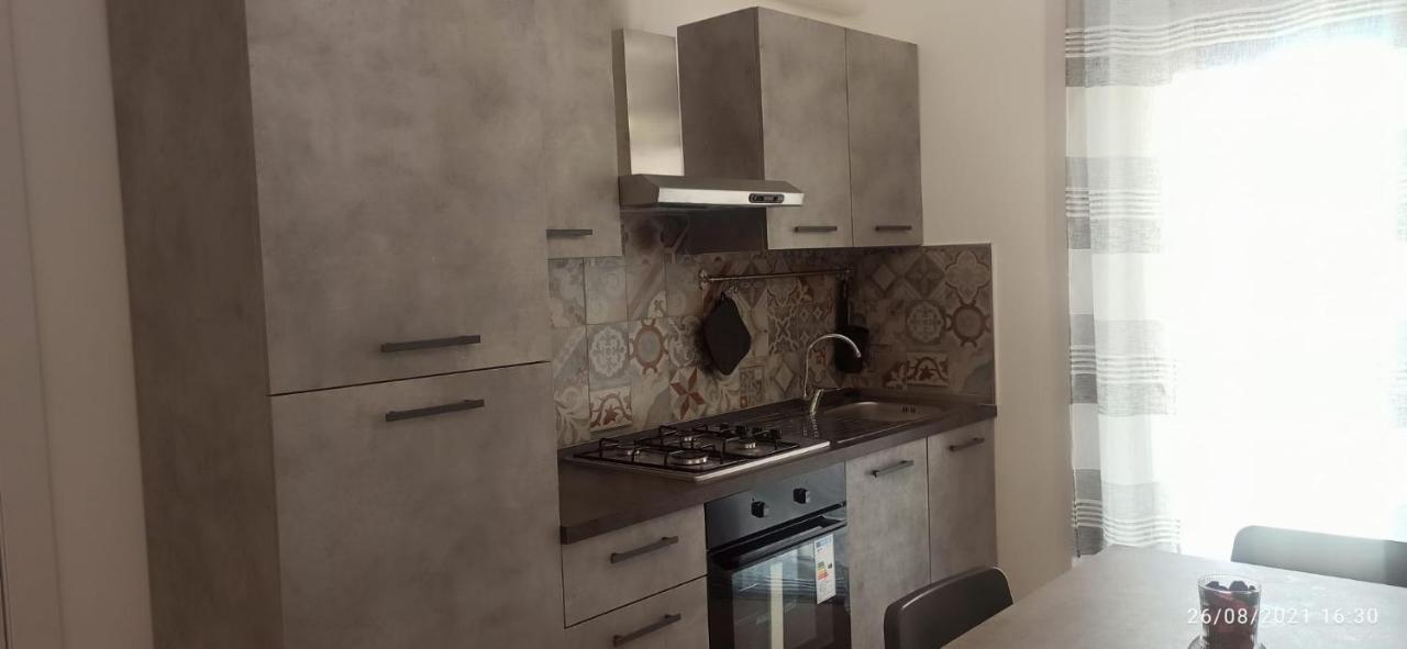 Appartamenti In Centro Lecce Luaran gambar
